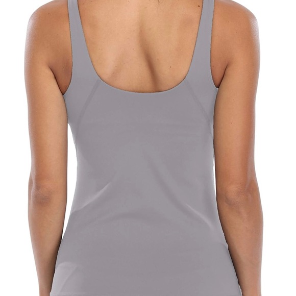 Woman’s Gray V Neck Tank,Cami Workout Yoga Built In Shelf Bra Size M - Picture 2 of 13